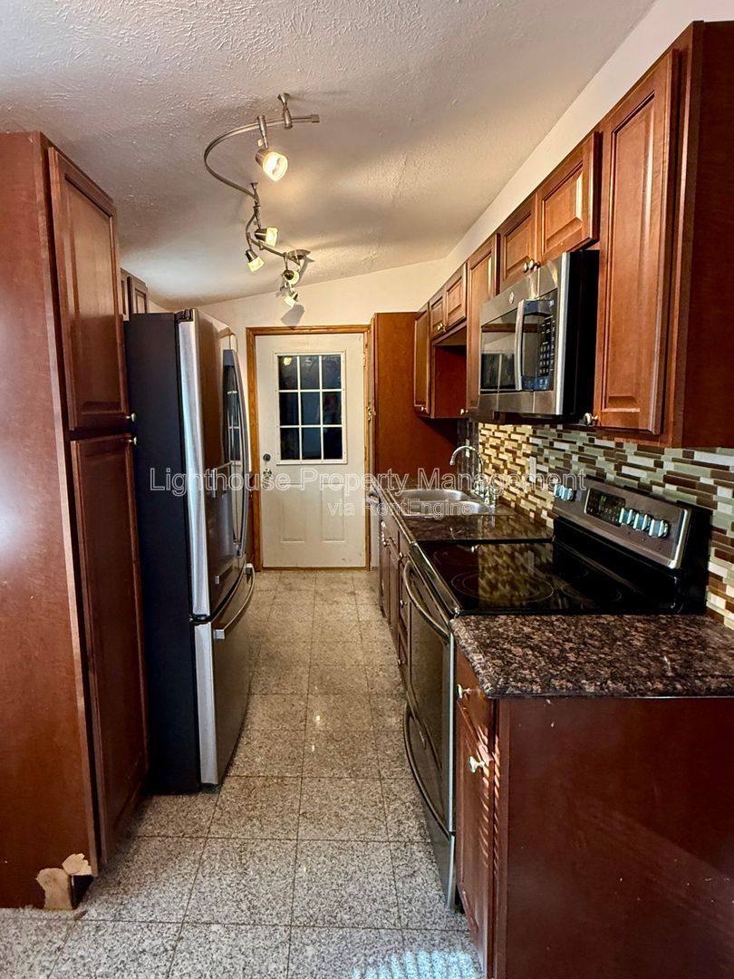 House for rent at 8118 Howard St, Portage, MI 49024