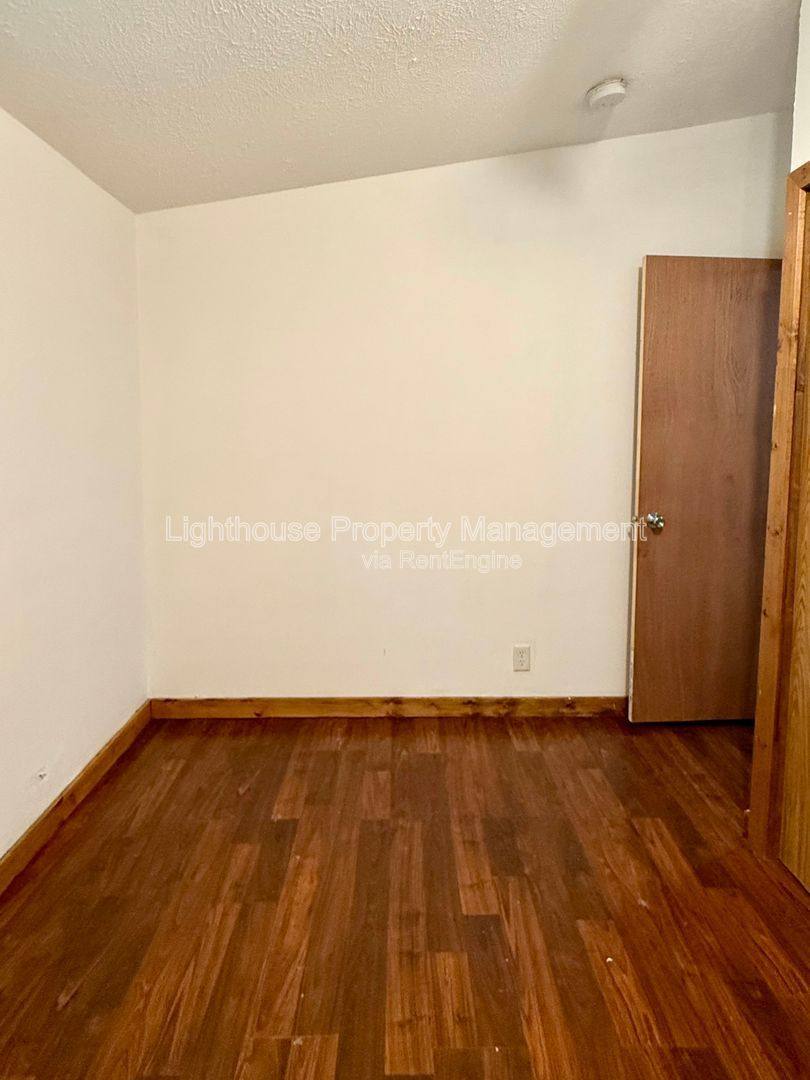 House for rent at 8118 Howard St, Portage, MI 49024