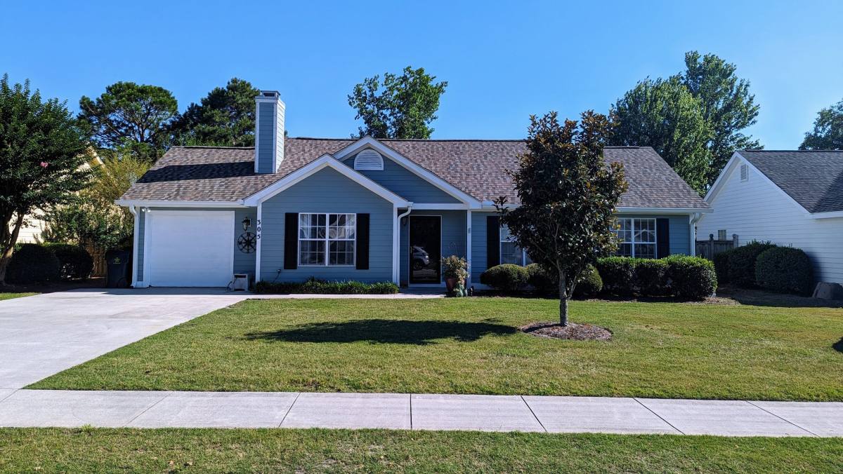 House for rent at 305 Hixon Place, Wilmington, NC 28411