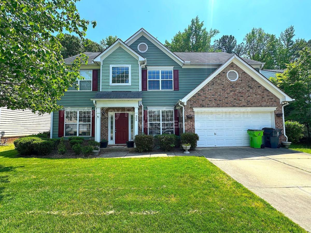 House for rent at 204 Straywhite Ave, Apex, NC 27539