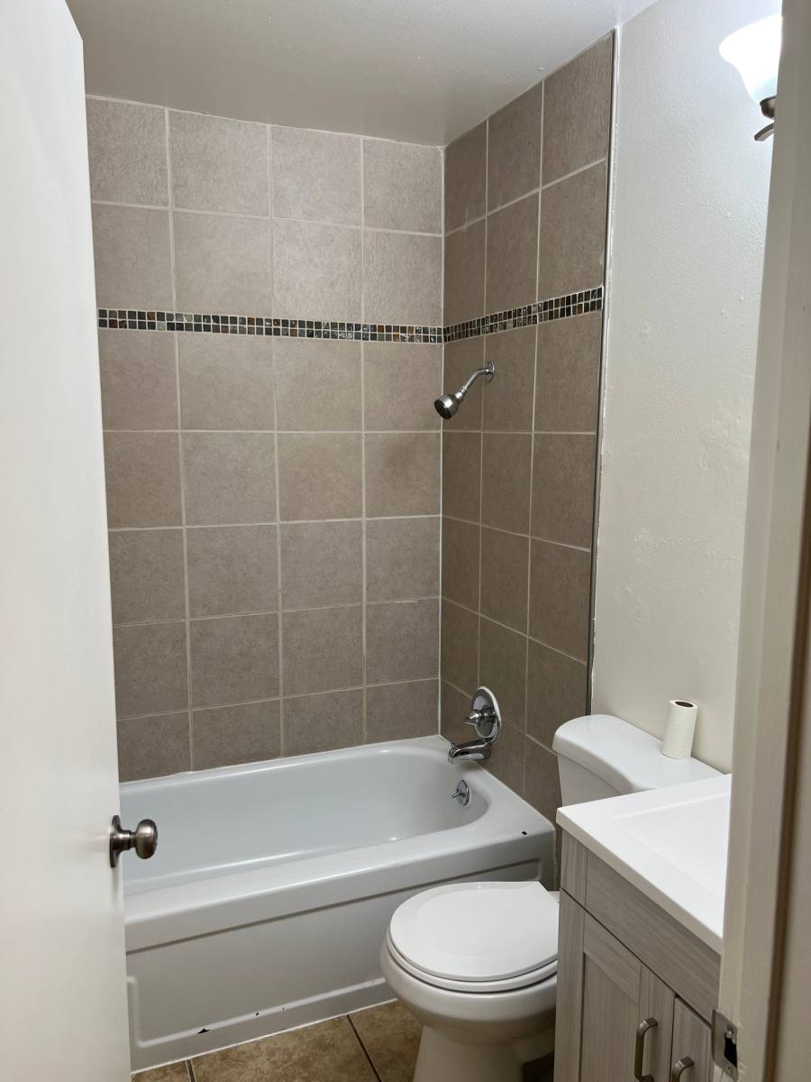 Apartment for rent at 1709 Carver Court #3, Modesto, CA 95350
