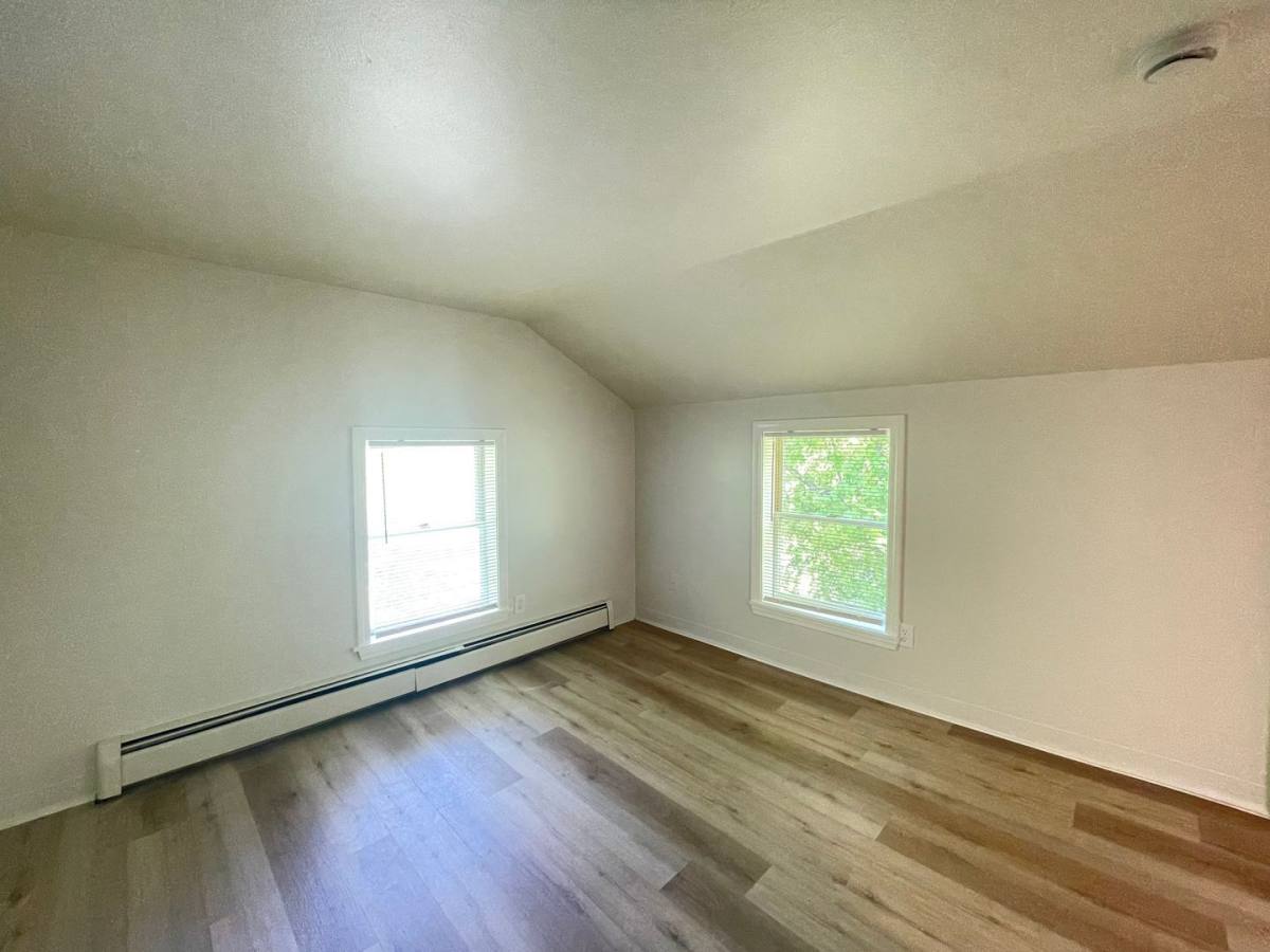 Apartment for rent at 98 Main St #8, Raymond, NH 03077