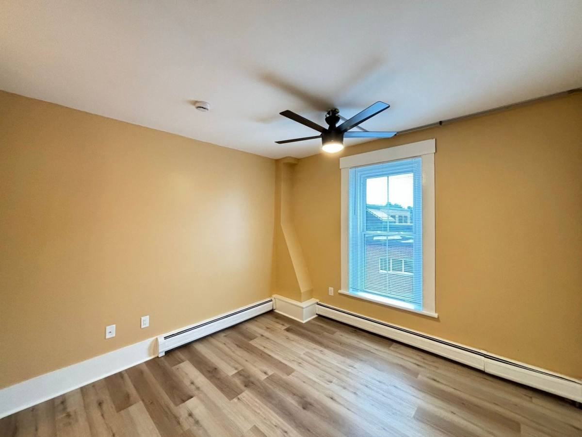 Apartment for rent at 46 Glass St #2, Suncook, NH 03275