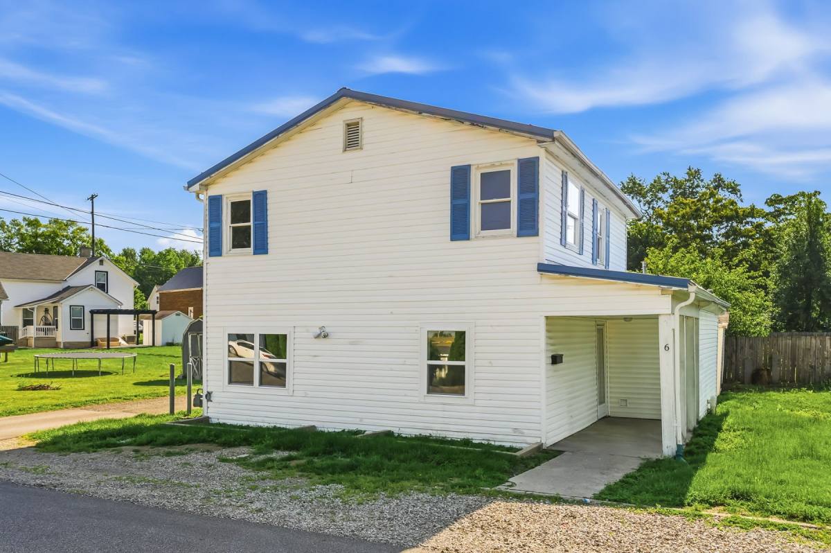 House for rent at 6 Wade St, Delaware, OH 43015