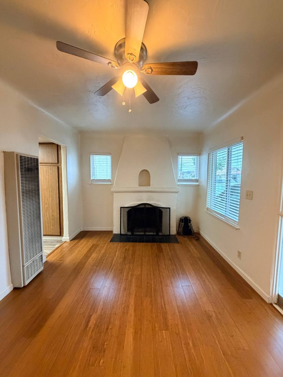 Townhouse for rent at 114 Geil St, Salinas, CA 93901