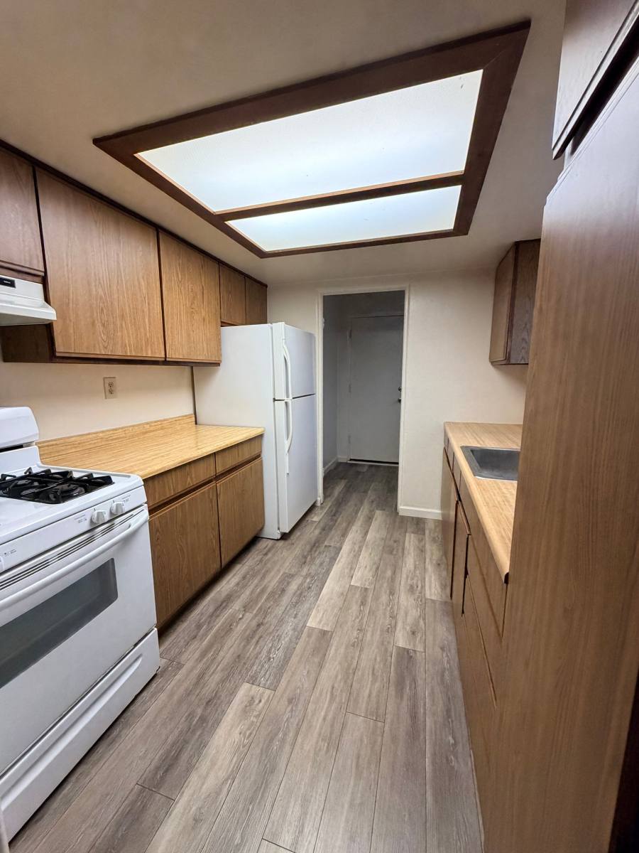 Townhouse for rent at 114 Geil St, Salinas, CA 93901