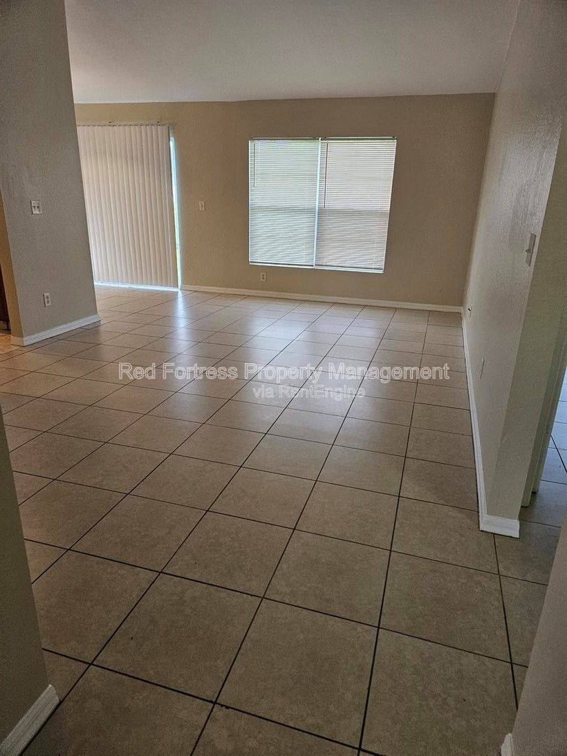Apartment for rent at 98 Milwaukee Blvd, Lehigh Acres, FL 33974