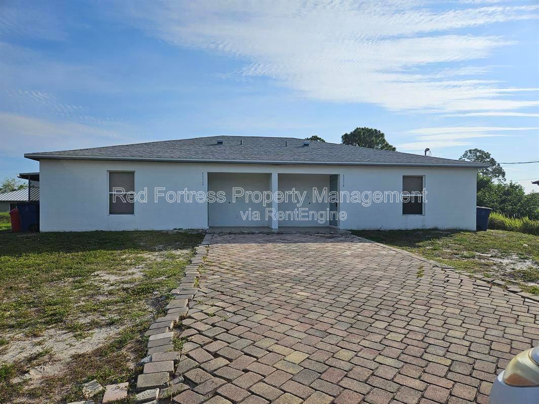 Apartment for rent at 4512 Leonard Blvd S, Lehigh Acres, FL 33973