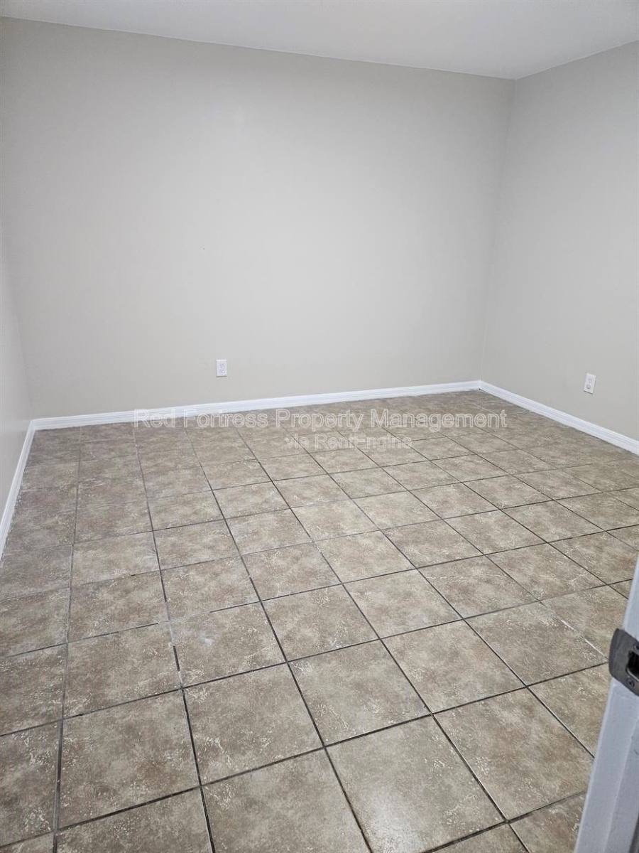 Apartment for rent at 4512 Leonard Blvd S, Lehigh Acres, FL 33973