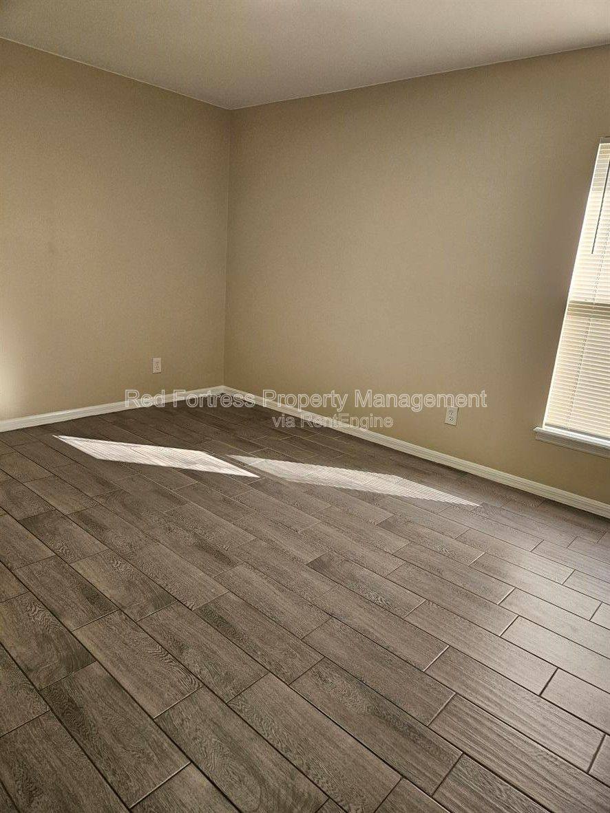Apartment for rent at 4514 Leonard Blvd S, Lehigh Acres, FL 33973