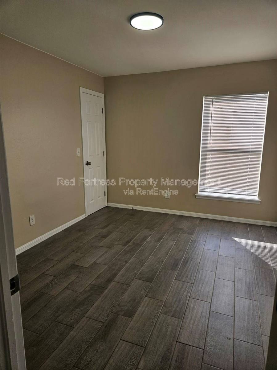 Apartment for rent at 4514 Leonard Blvd S, Lehigh Acres, FL 33973