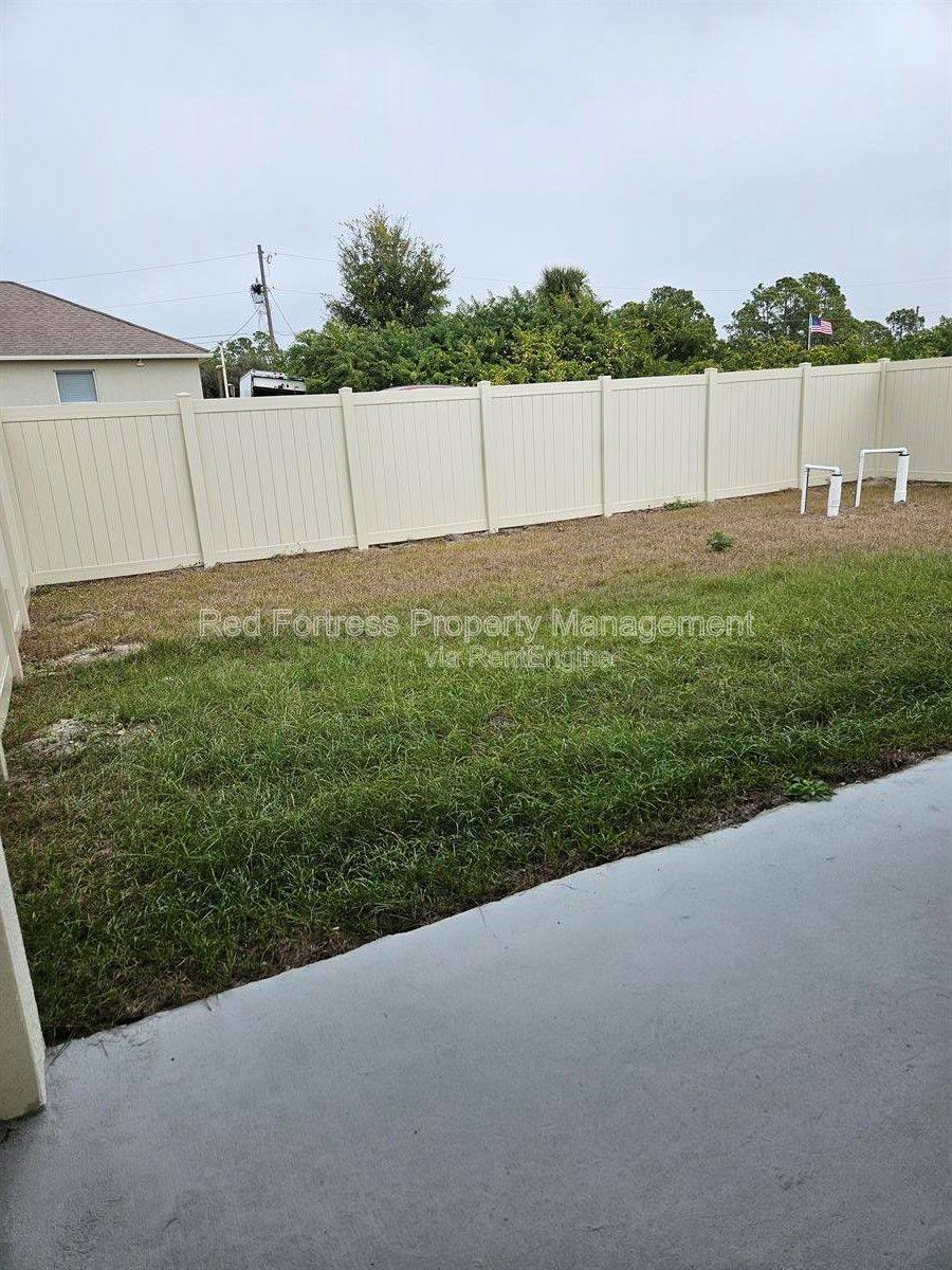 Apartment for rent at 5146 Centennial Blvd, Lehigh Acres, FL 33971