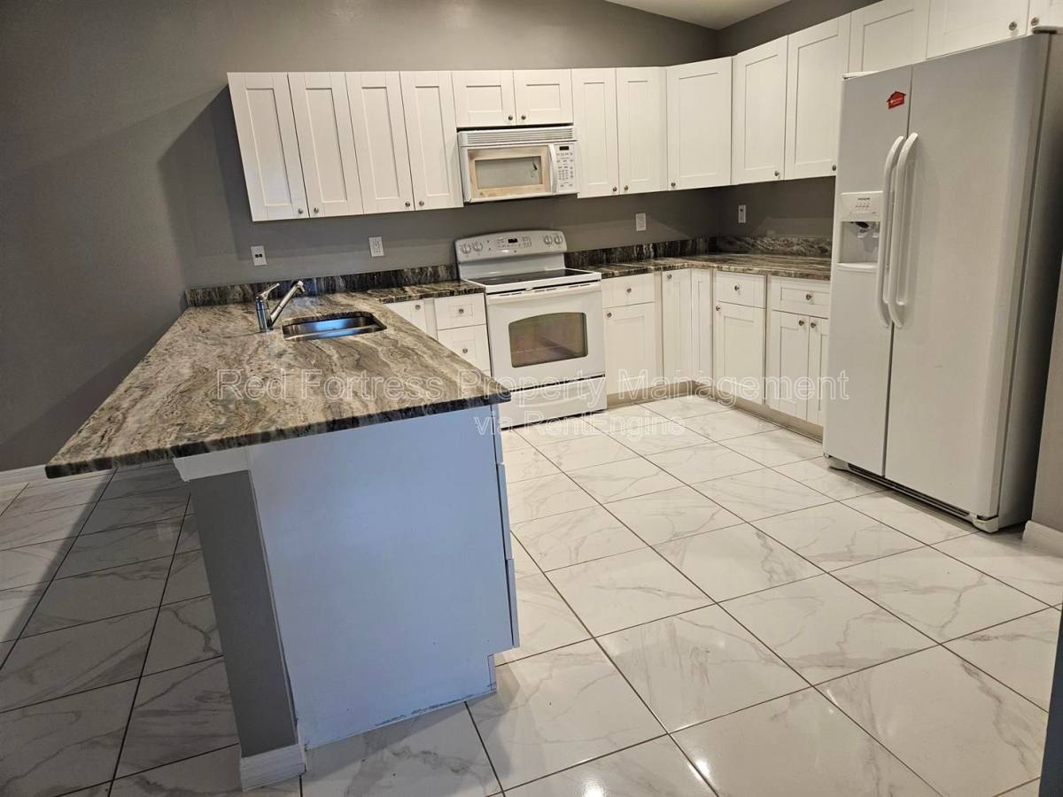 Apartment for rent at 310 Gordon Ave S, Lehigh Acres, FL 33973