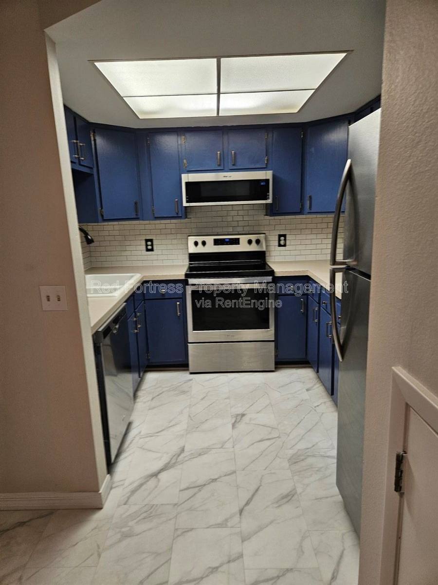 Apartment for rent at 8384 S Haven Lane, Fort Myers, FL 33919