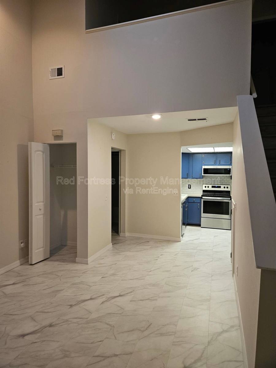 Apartment for rent at 8384 S Haven Lane, Fort Myers, FL 33919