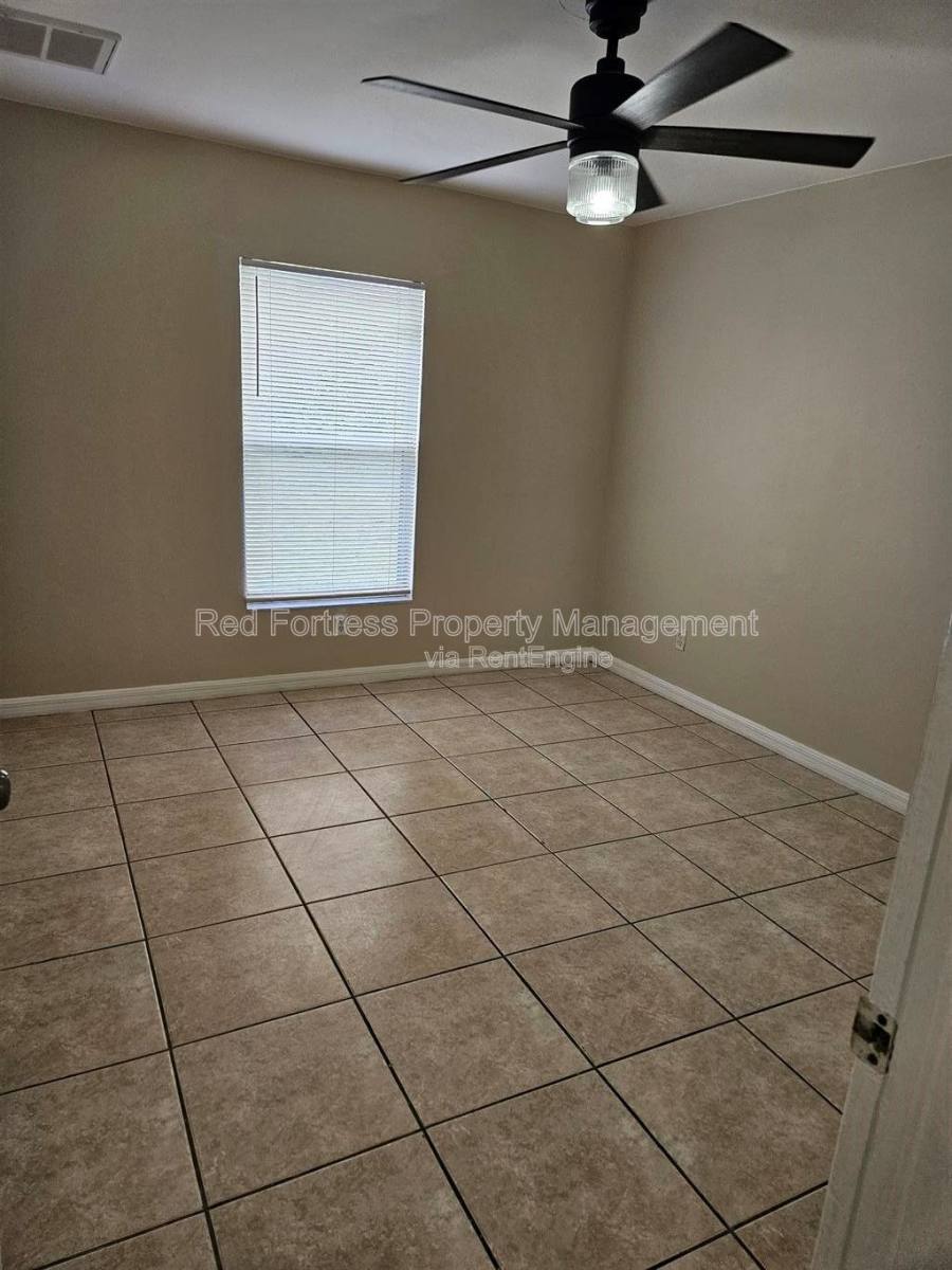 Apartment for rent at 104 Gordon Ave S, Lehigh Acres, FL 33973