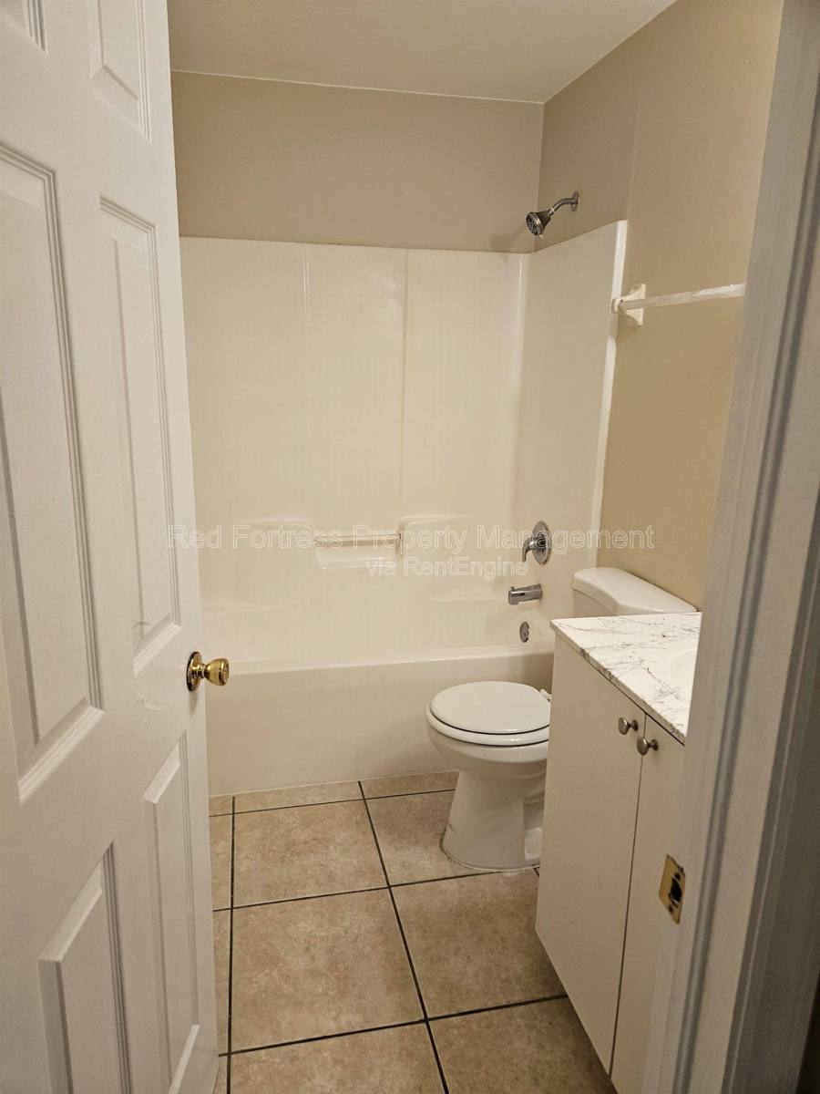 Apartment for rent at 104 Gordon Ave S, Lehigh Acres, FL 33973