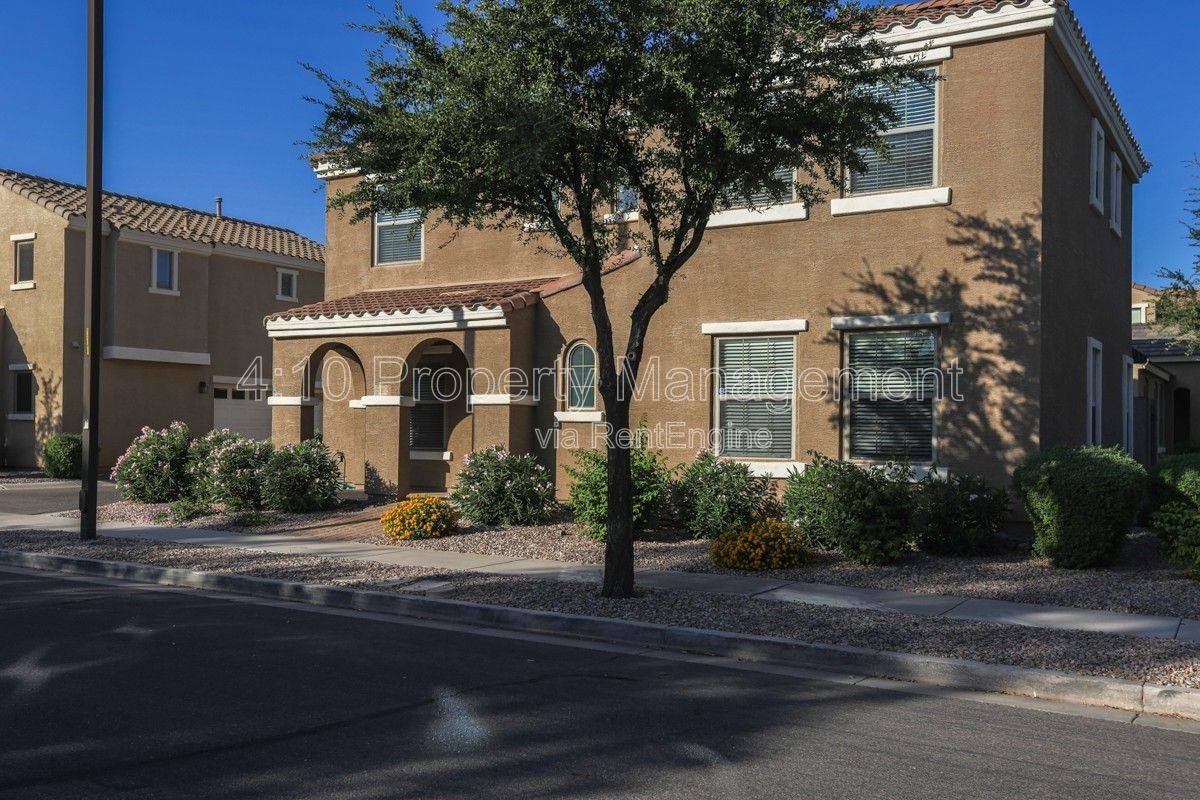 House for rent at 1774 S Seton Ave, Gilbert, AZ 85295