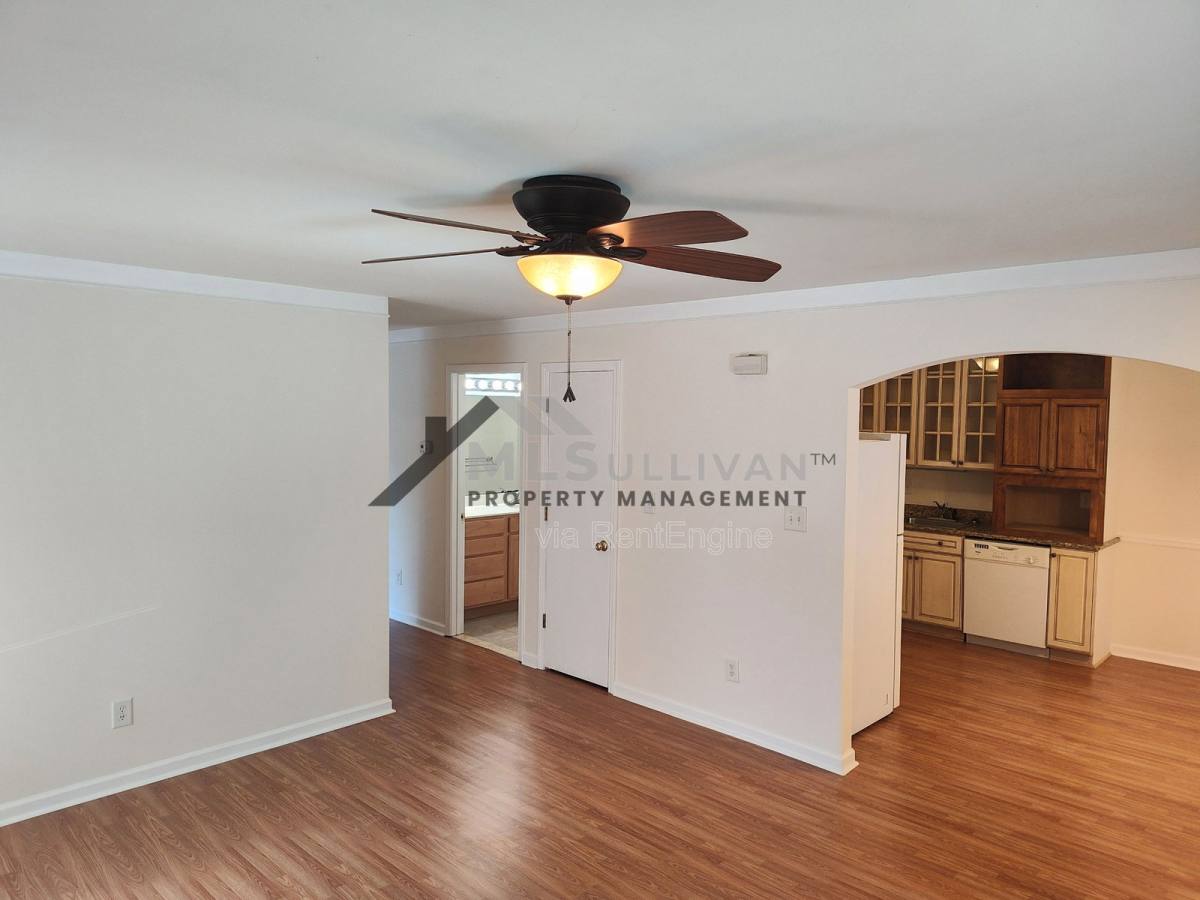 House for rent at 308 Lakeshore Dr, Hillsborough, NC 27278
