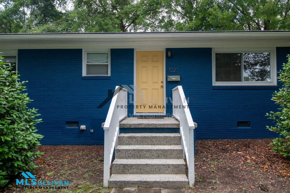 House for rent at 1021 Sedgefield St, Durham, NC 27705