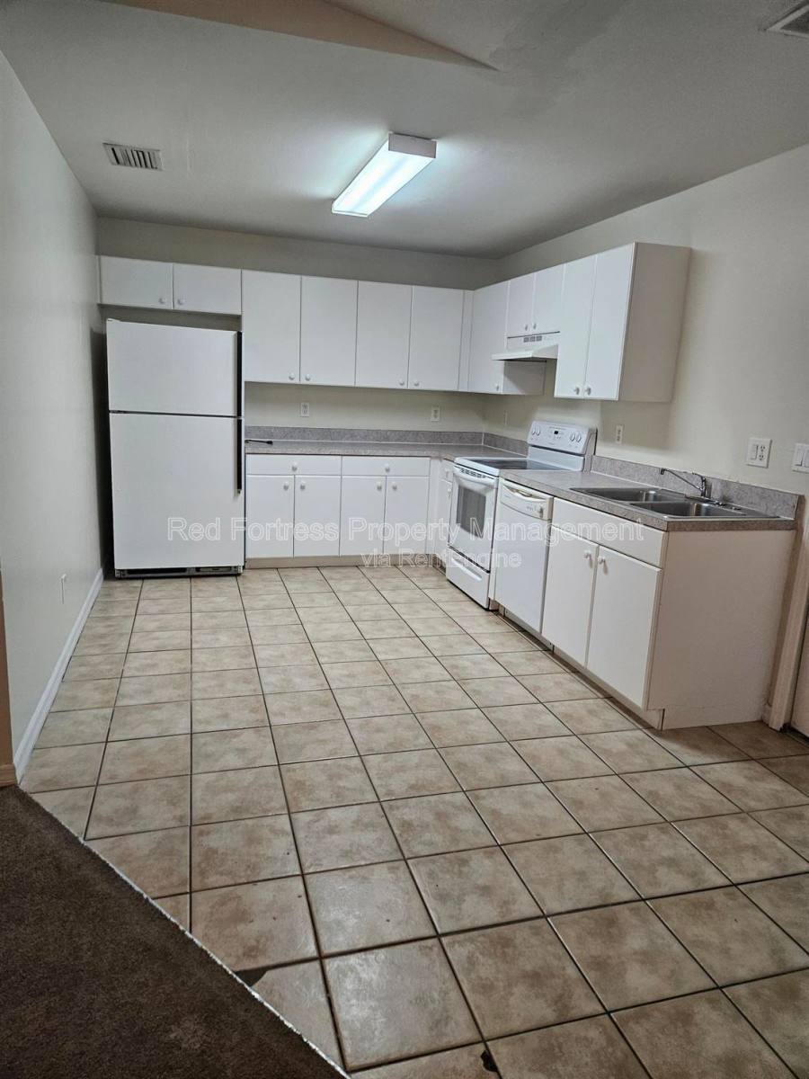 Apartment for rent at 5202 30th St SW, Lehigh Acres, FL 33973