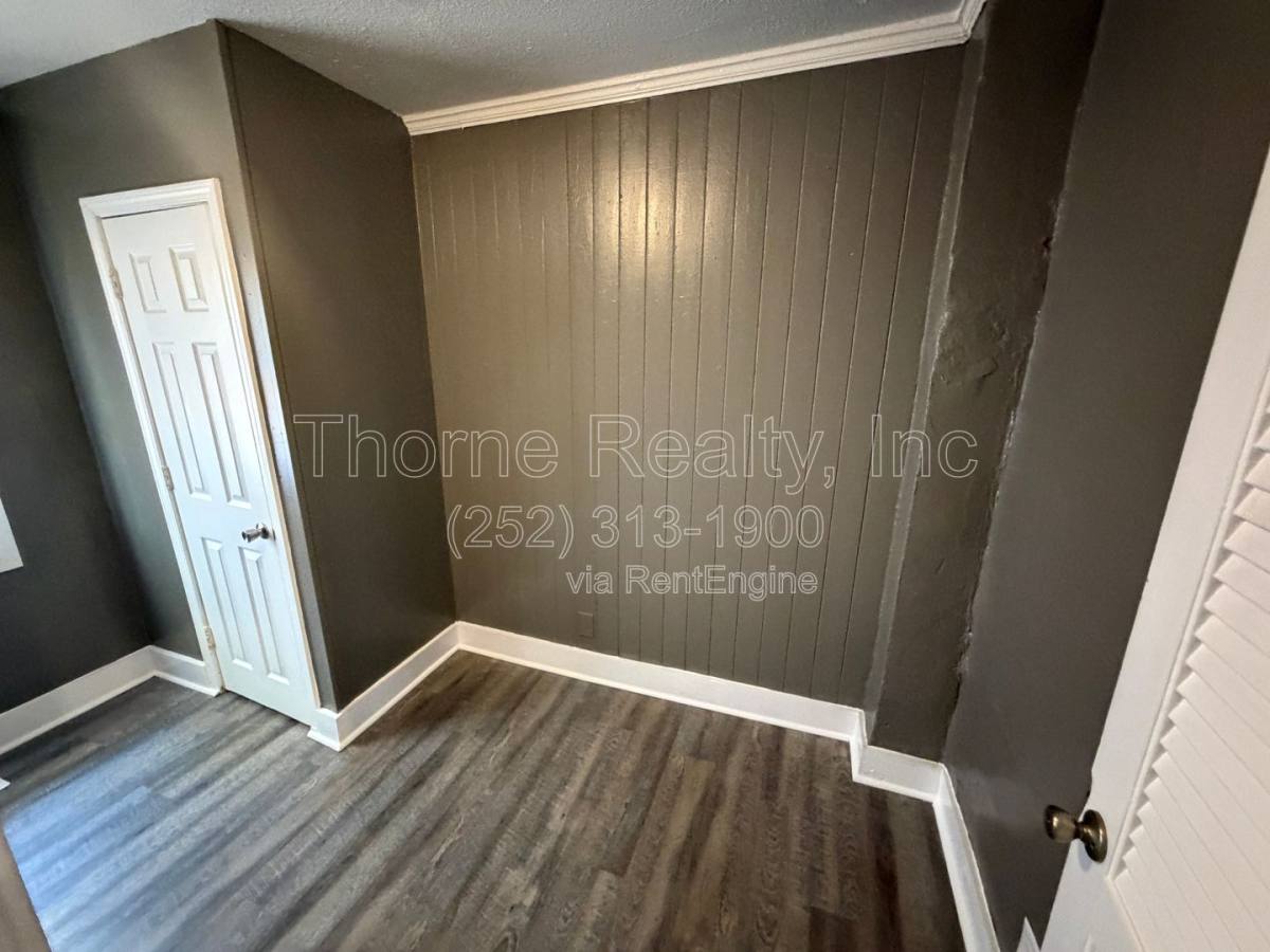 House for rent at 615 Manchester St SE, Wilson, NC 27893