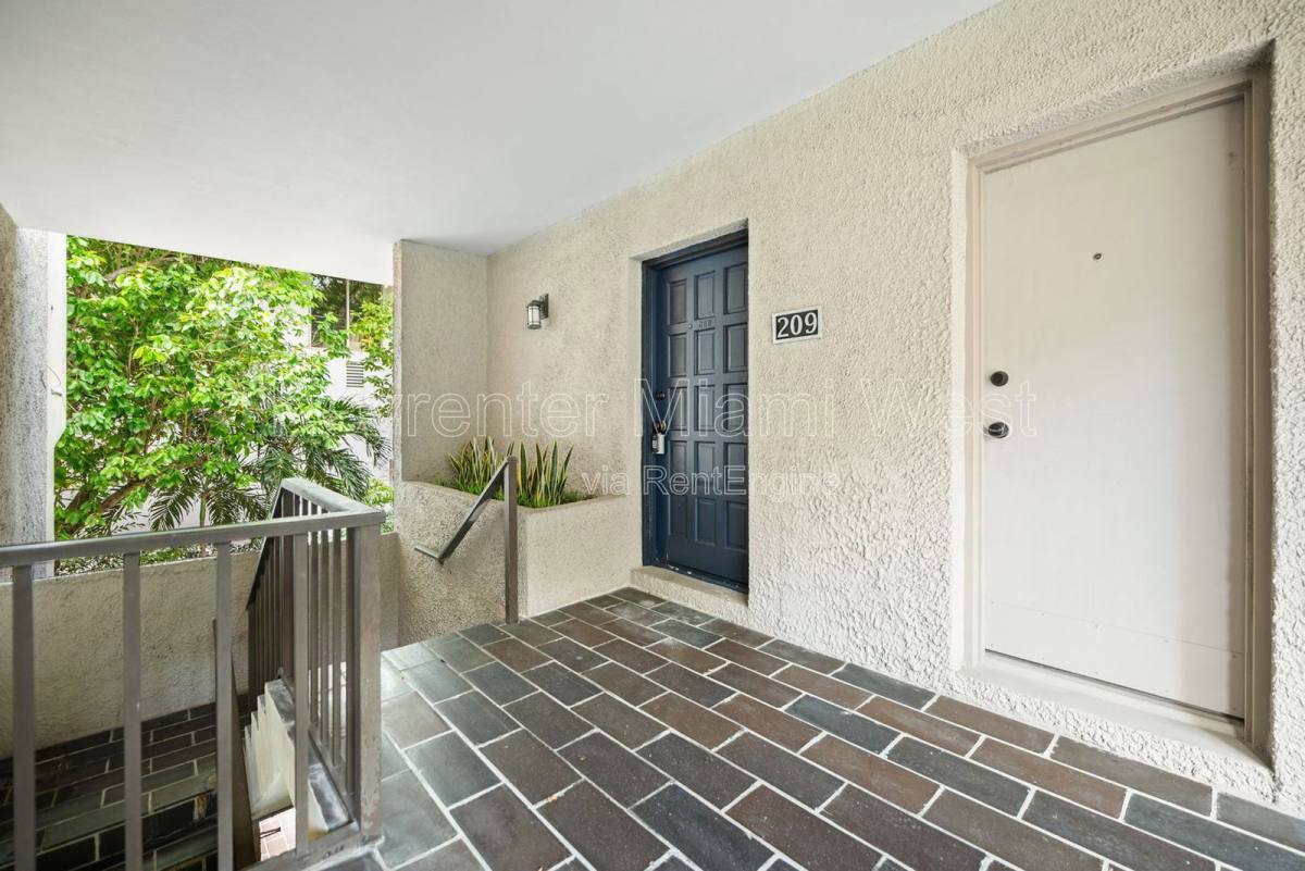 Condo for rent at 2666 Tigertail Ave #209, Miami, FL 33133