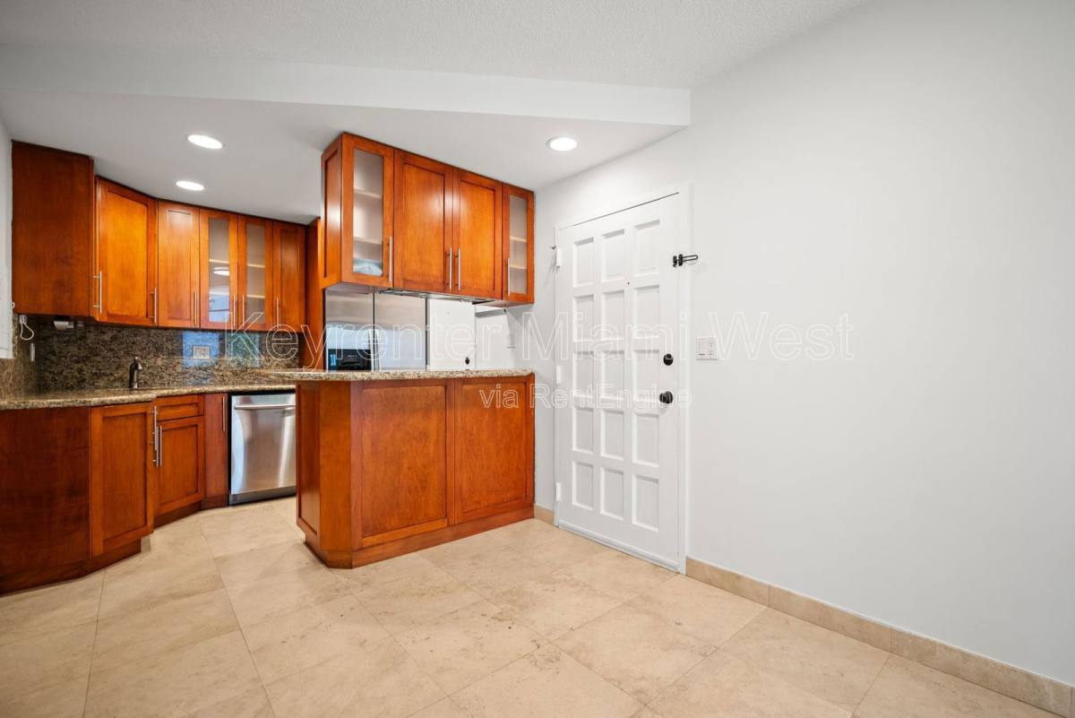 Condo for rent at 2666 Tigertail Ave #209, Miami, FL 33133