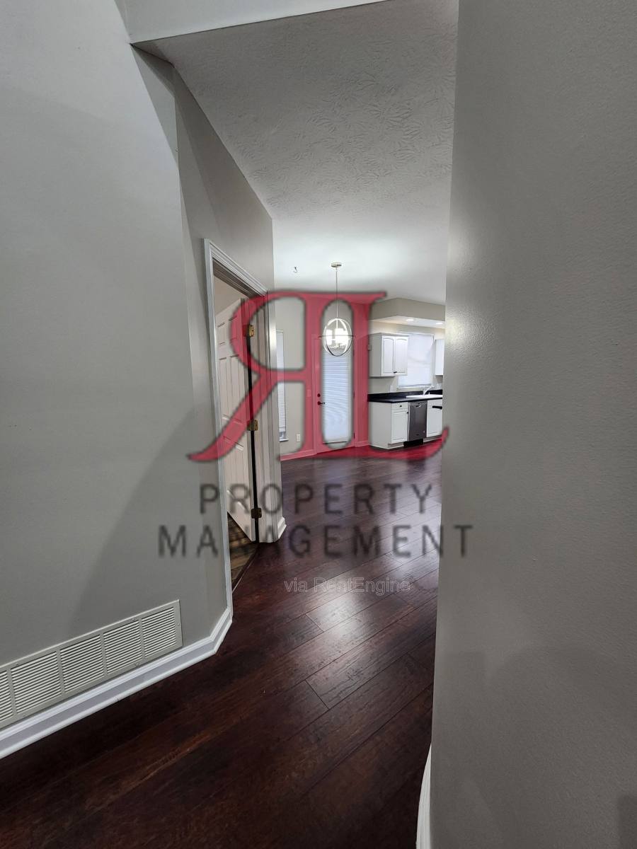 Apartment for rent at 6716 Bethany Dr, Westerville, OH 43081