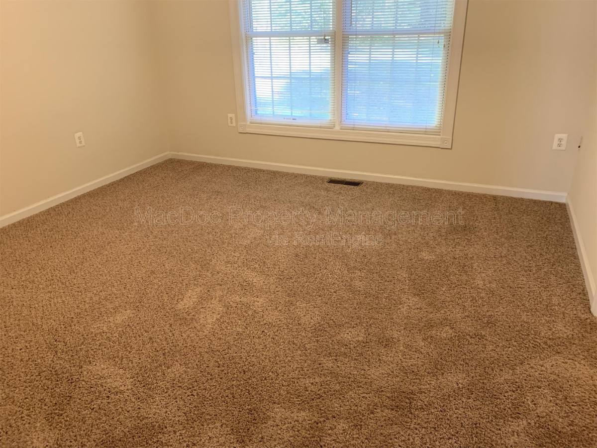 House for rent at 26327 Hill Rd, Ruther Glen, VA 22546