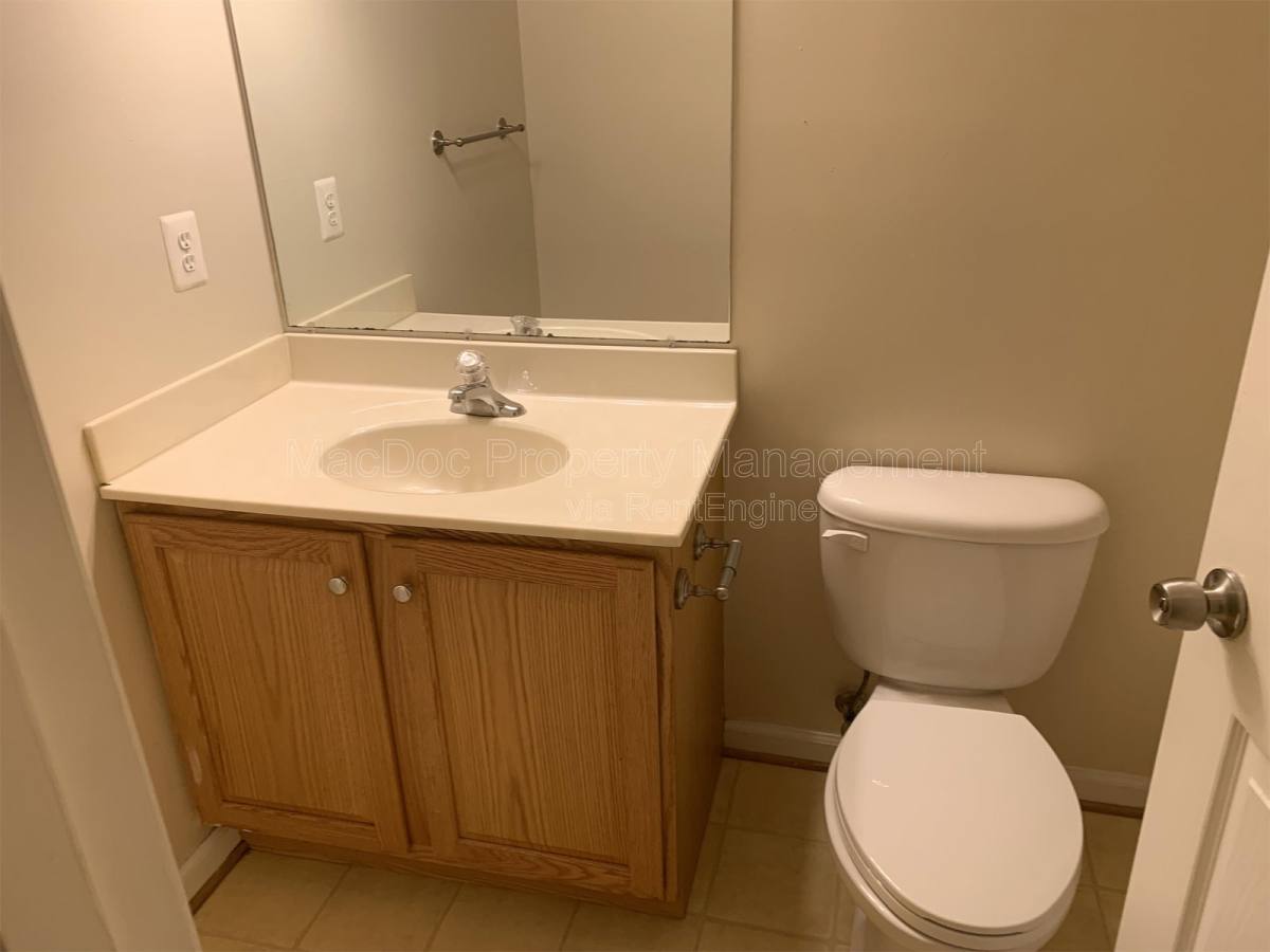 House for rent at 26327 Hill Rd, Ruther Glen, VA 22546