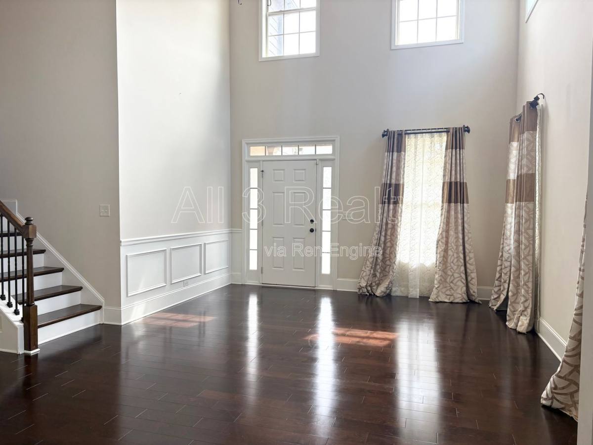 House for rent at 3738 Valley Spring Dr, Kennesaw, GA 30152