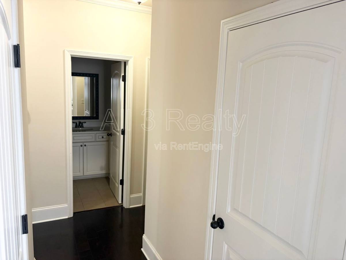 House for rent at 3738 Valley Spring Dr, Kennesaw, GA 30152