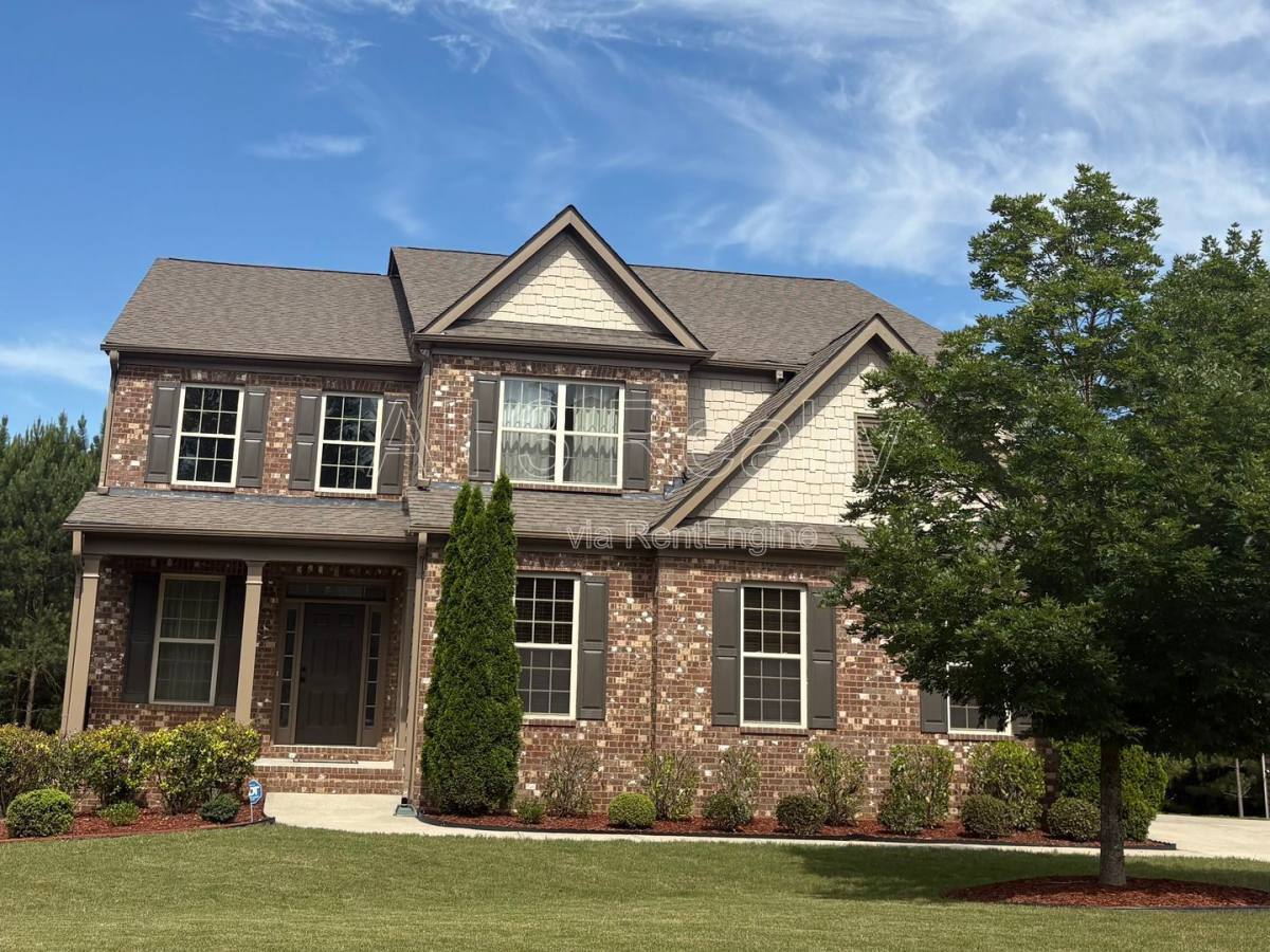 House for rent at 3738 Valley Spring Dr, Kennesaw, GA 30152