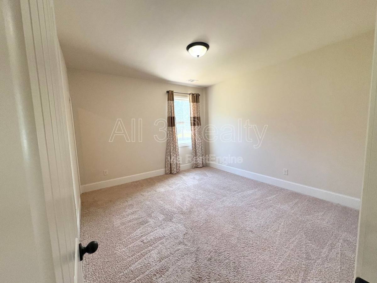 House for rent at 3738 Valley Spring Dr, Kennesaw, GA 30152