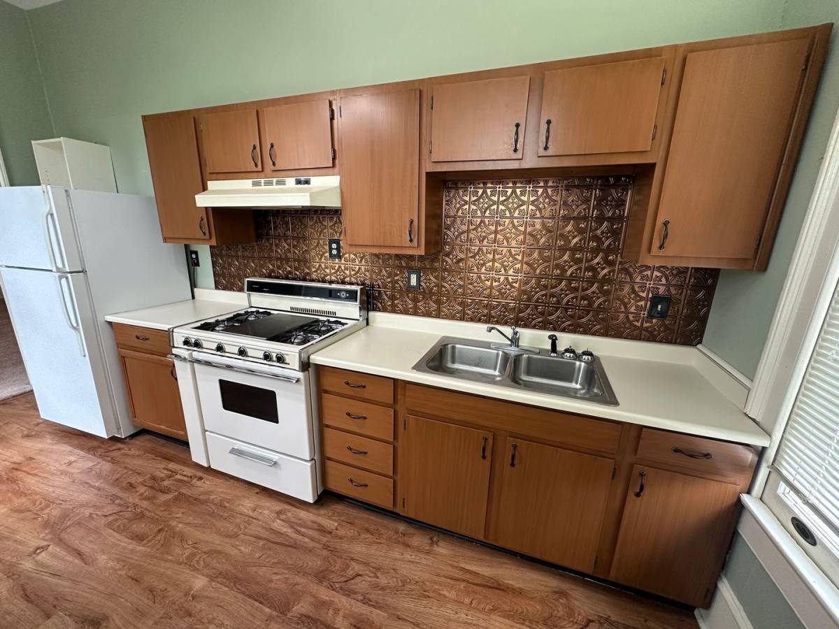 Apartment for rent at 743 Orange St #4, Macon, GA 31201