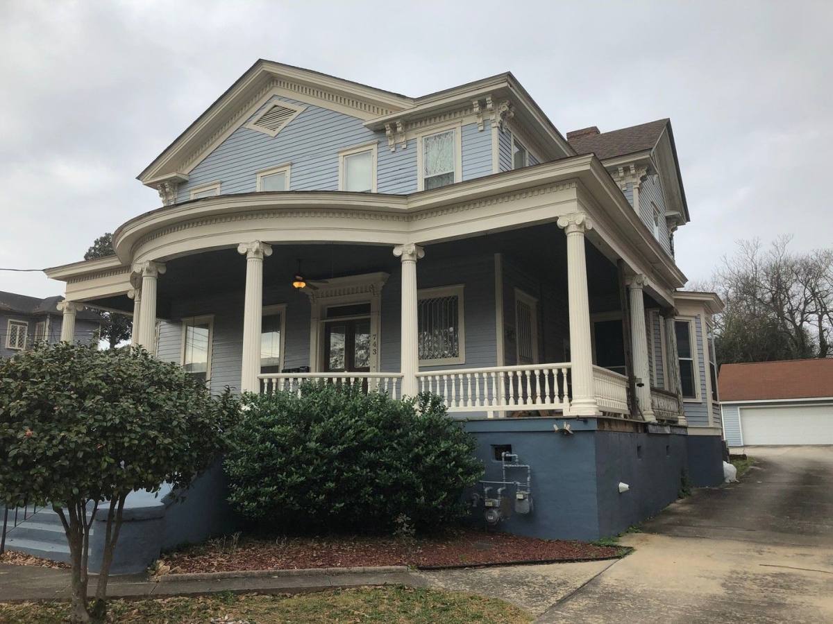 Apartment for rent at 743 Orange St #4, Macon, GA 31201
