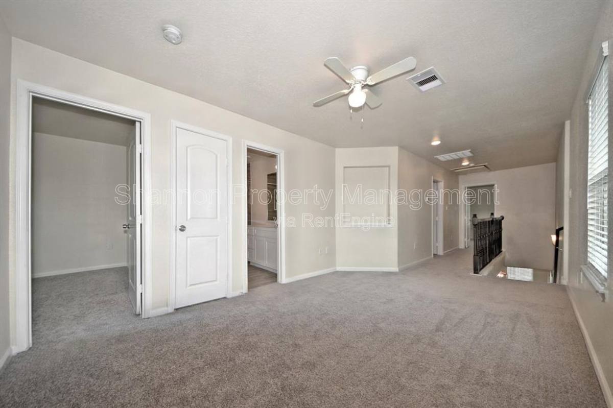 House for rent at 13518 Villa Arbor Dr, Houston, TX 77070