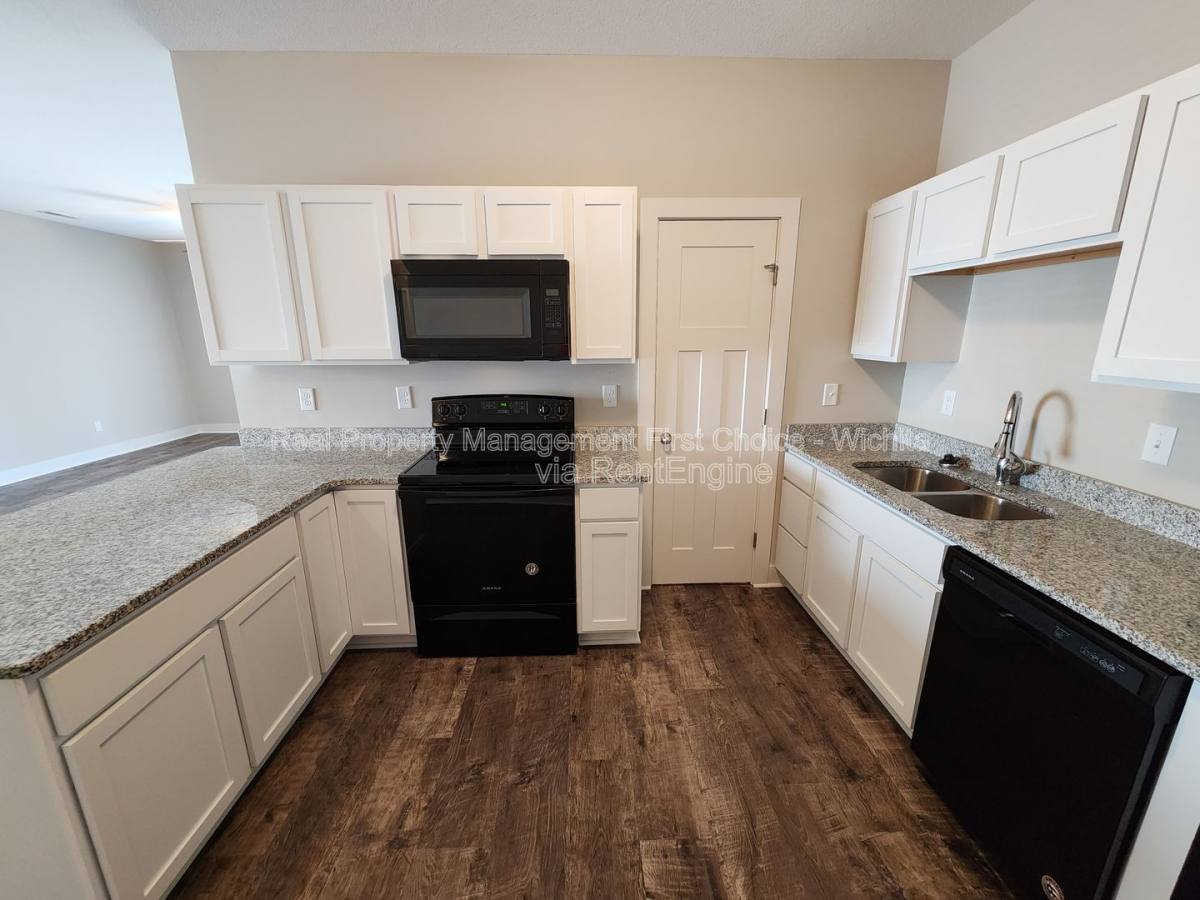 Apartment for rent at 8164 E 34th Court S, Wichita, KS 67210