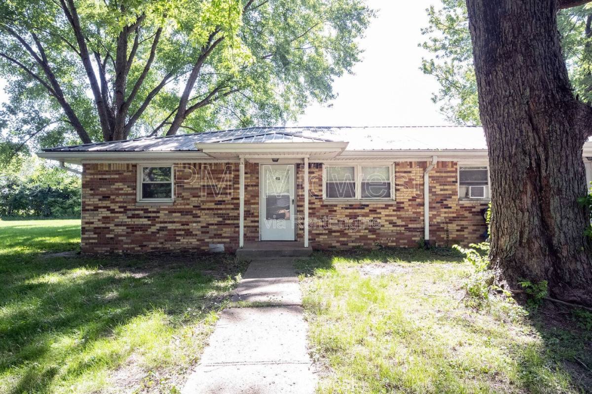 Apartment for rent at 570 US-52 #4B, Fountaintown, IN 46130