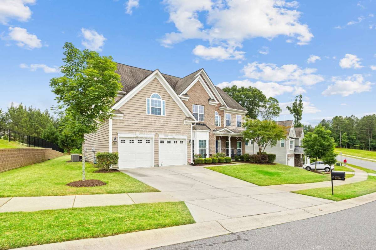 House for rent at 9229 Perseverance Dr, Charlotte, NC 28215