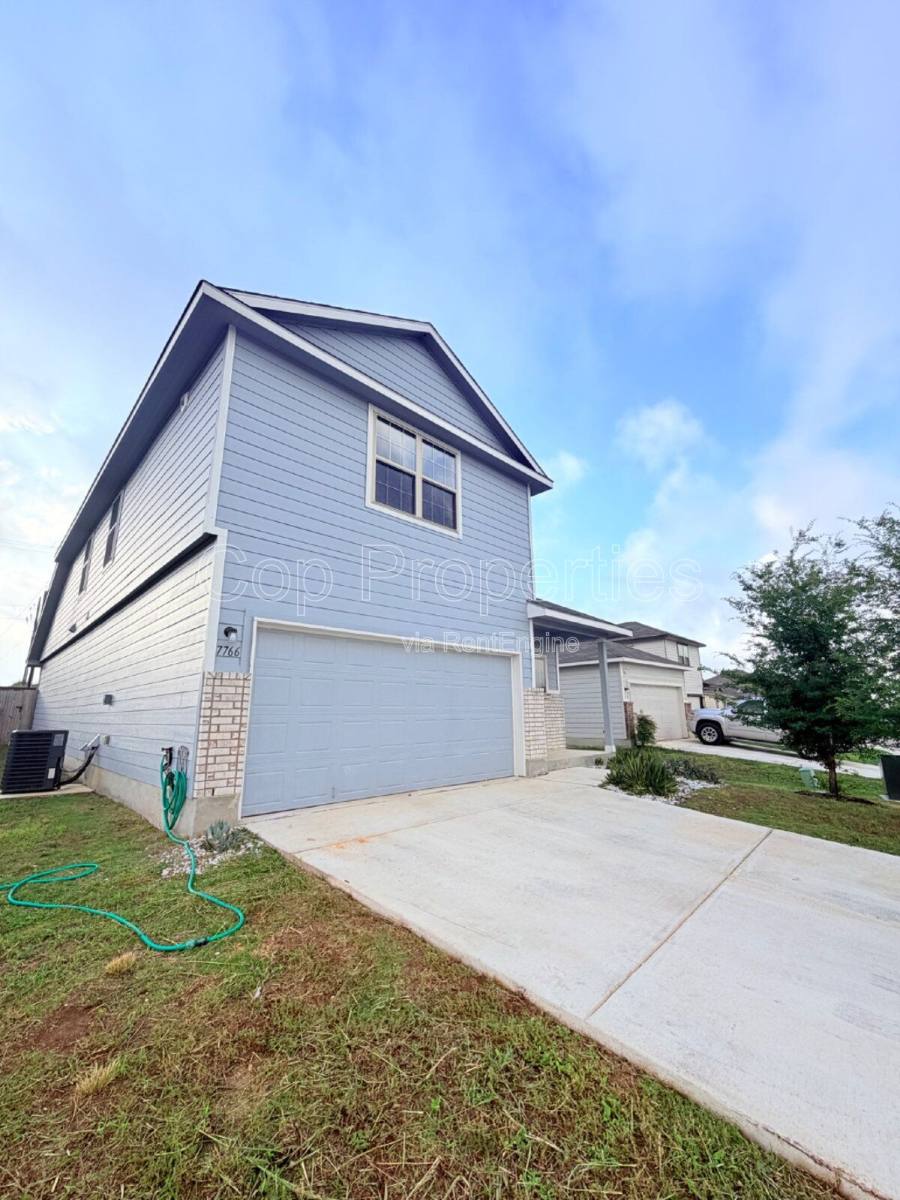 House for rent at 7766 Champion Creek, San Antonio, TX 78252