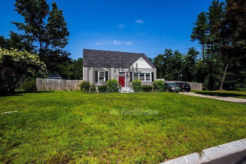 House for rent at 17 Richardson Dr, Dover, NH 03820