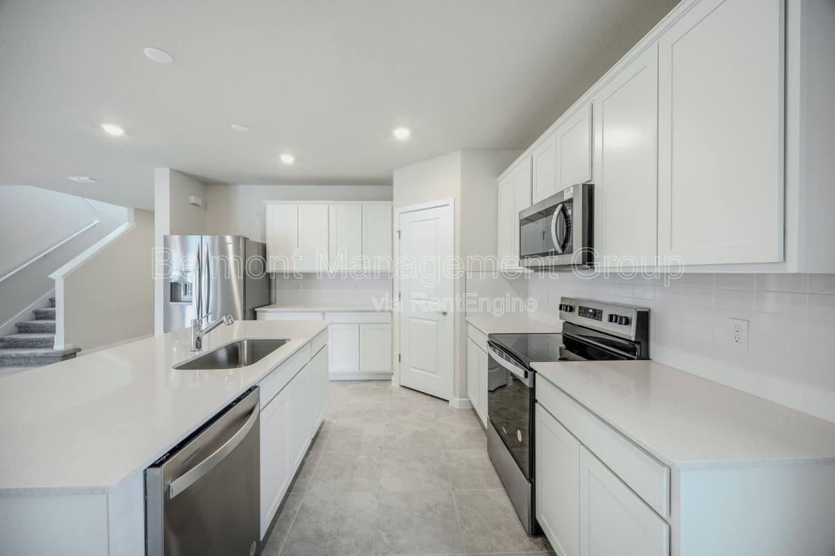 Apartment for rent at 6107 Wooded Brush Alley, Saint Cloud, FL 34771