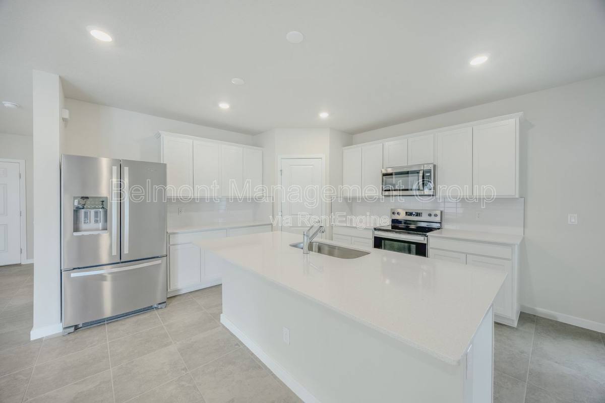 Apartment for rent at 6107 Wooded Brush Alley, Saint Cloud, FL 34771
