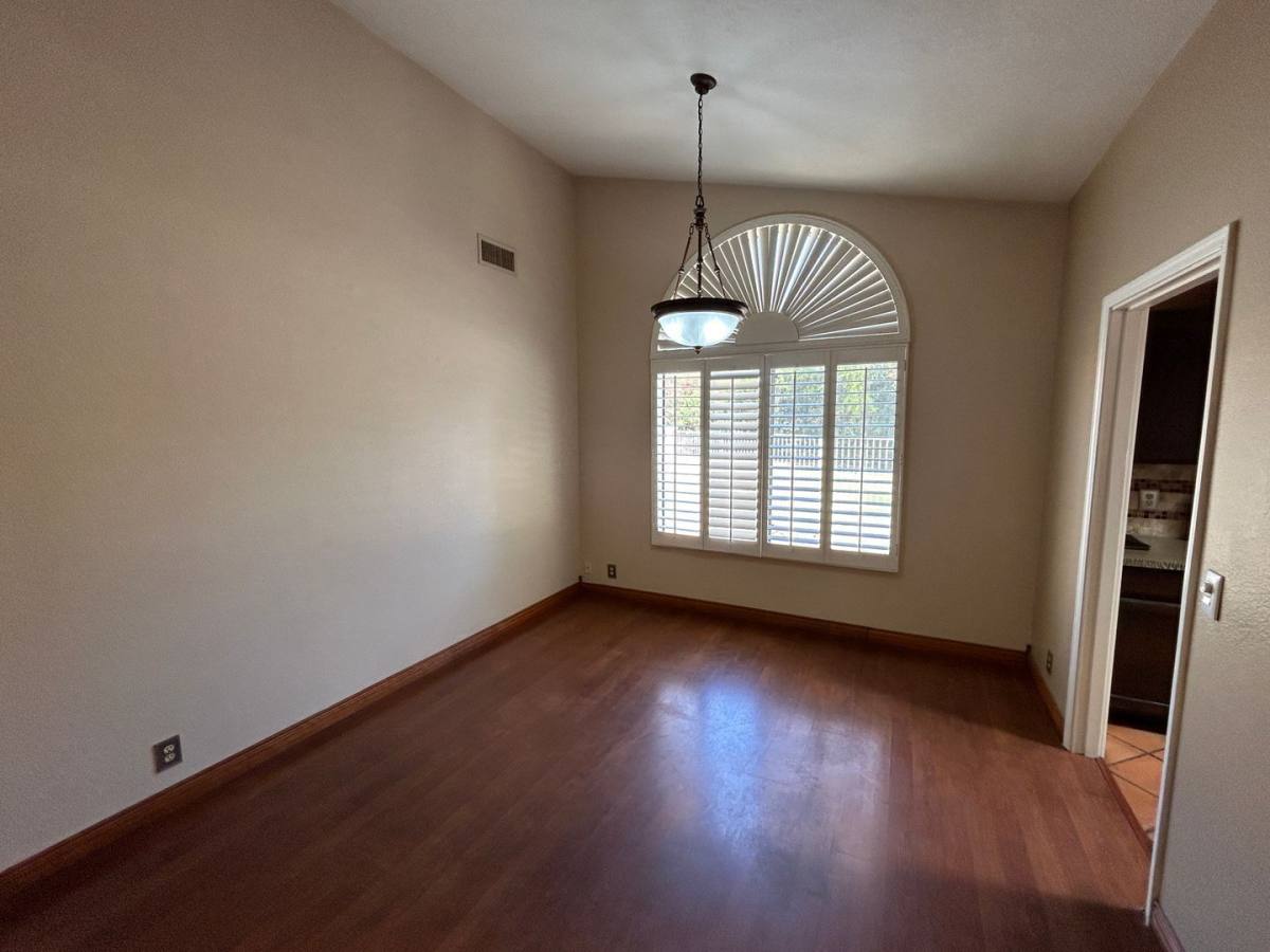 House for rent at 7511 W Kimberly Way, Glendale, AZ 85308