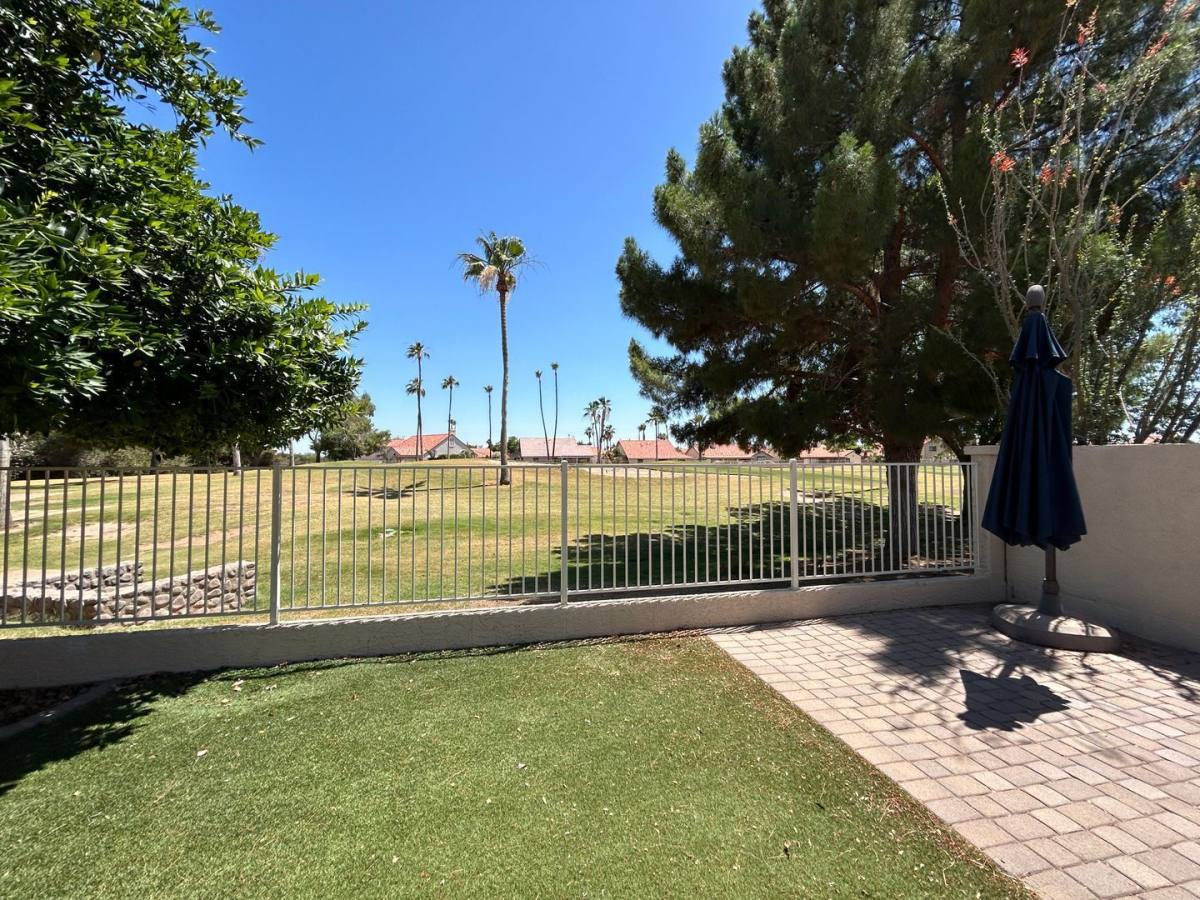 House for rent at 7511 W Kimberly Way, Glendale, AZ 85308