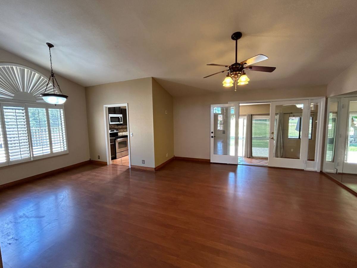 House for rent at 7511 W Kimberly Way, Glendale, AZ 85308