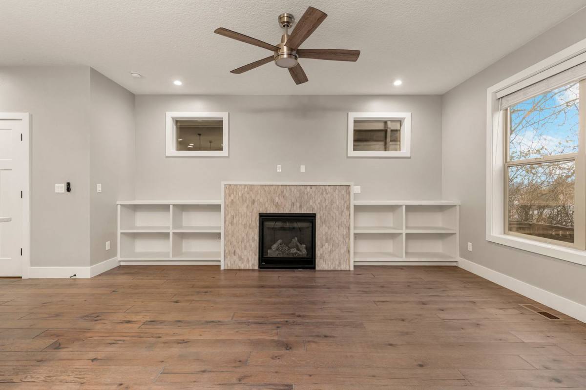 Townhouse for rent at 7898 SW Capitol Hill Rd, Portland, OR 97219