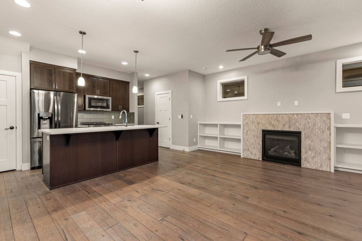 Townhouse for rent at 7898 SW Capitol Hill Rd, Portland, OR 97219